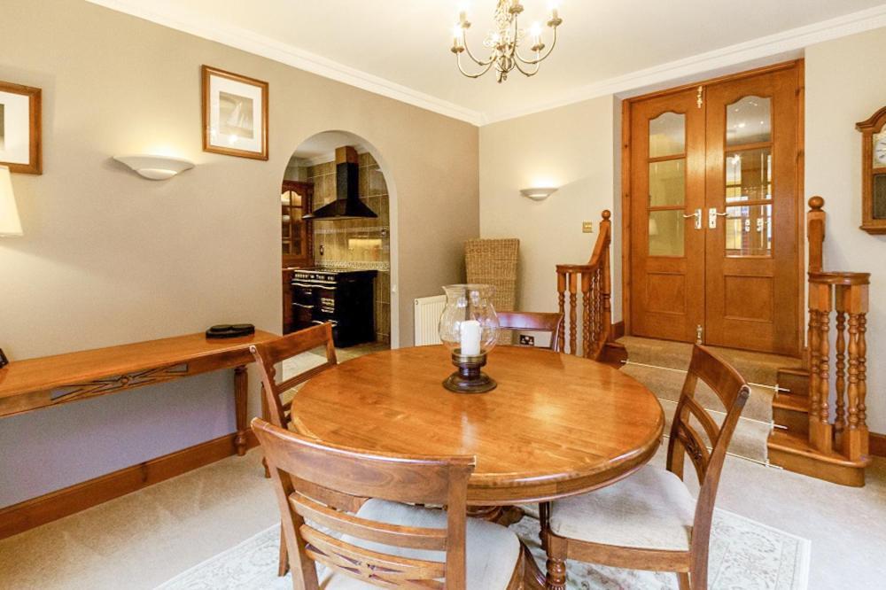 Dalcraig House B&B バラチェリッシュ エクステリア 写真
