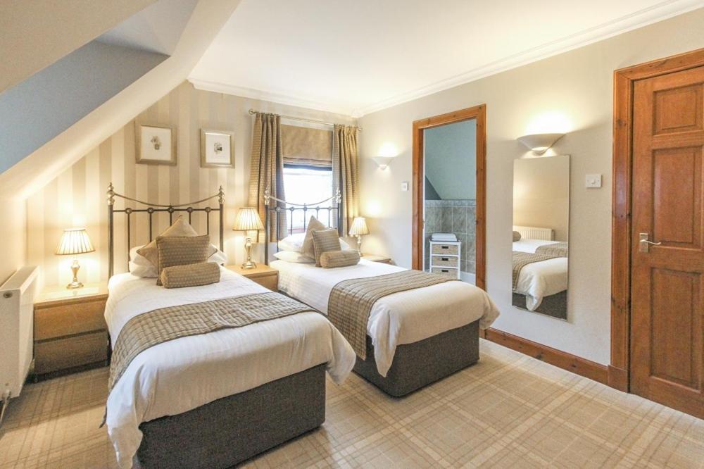 Dalcraig House B&B バラチェリッシュ エクステリア 写真